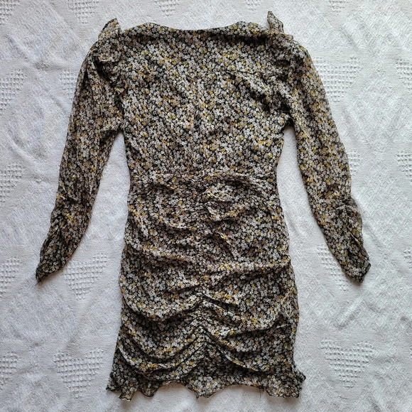 ASTR Kimbra Floral  V-Neck 3/4 Sleeve Mini Ruching Dress - Picture 3 of 13